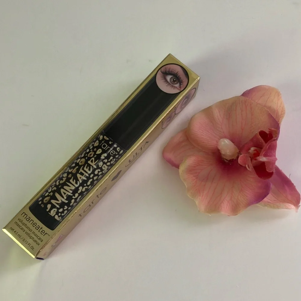 NIB 🌸MANEATER TARTE Voluptuous Mascara mini Black color 4.5 mL